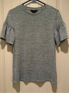Banana Republic Heather Gray Ruffled Short-Sleeve Top